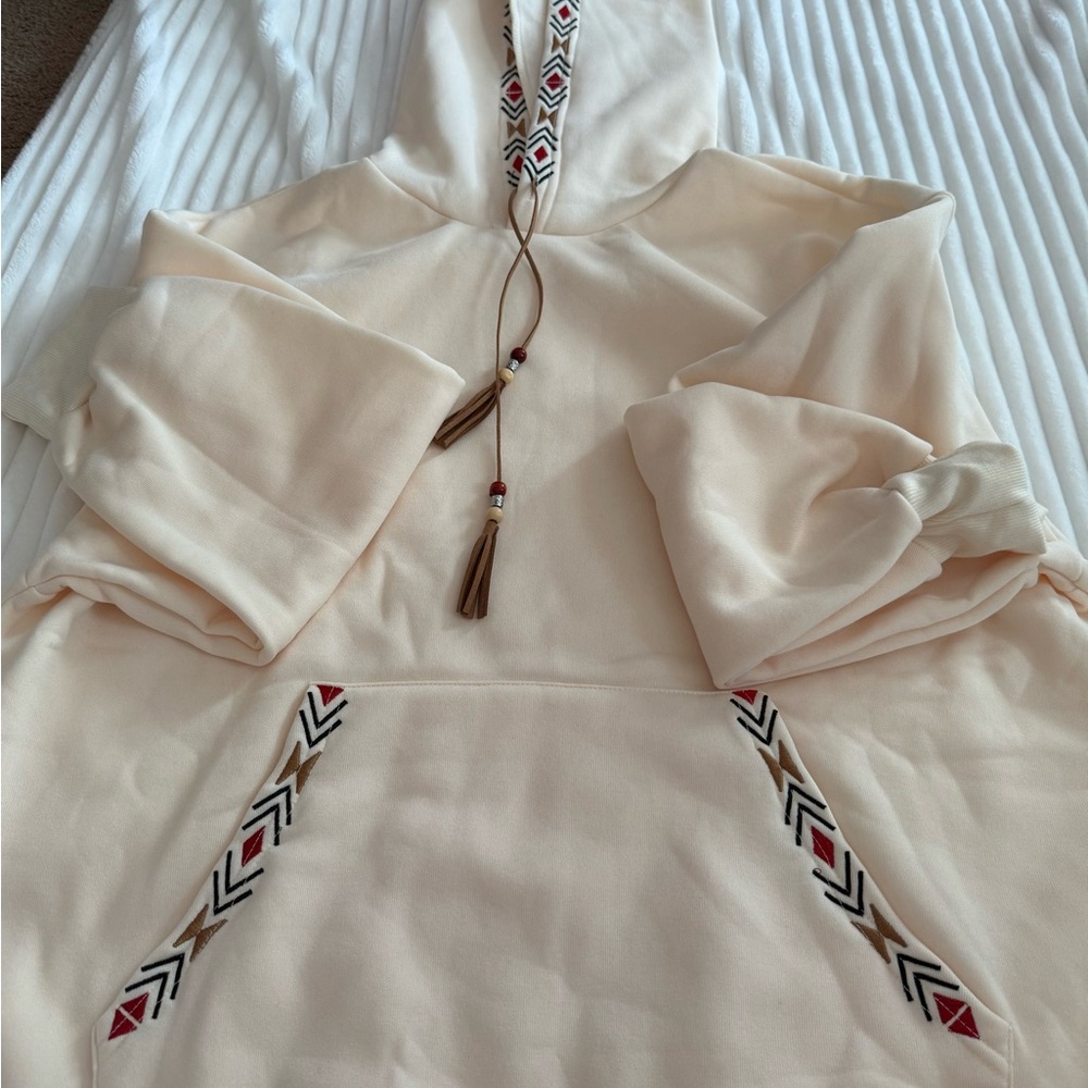 SHEIN Cream Polyester Hoodie